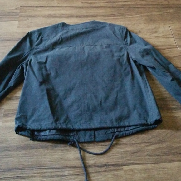 Jacket - Picture 2 of 3
